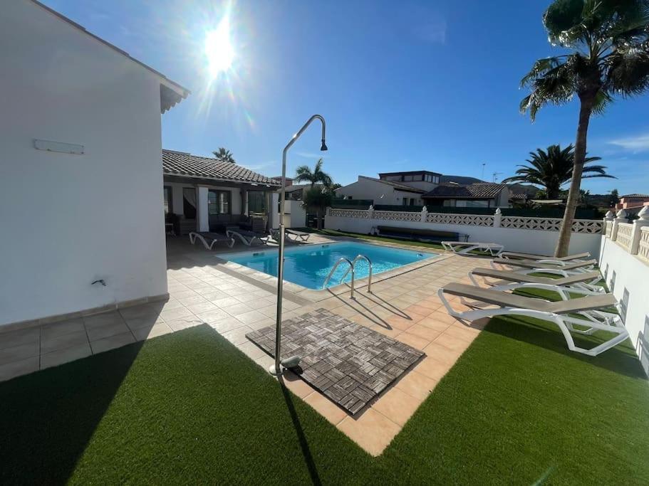Stunning Villa Amanecer Коралео Екстериор снимка